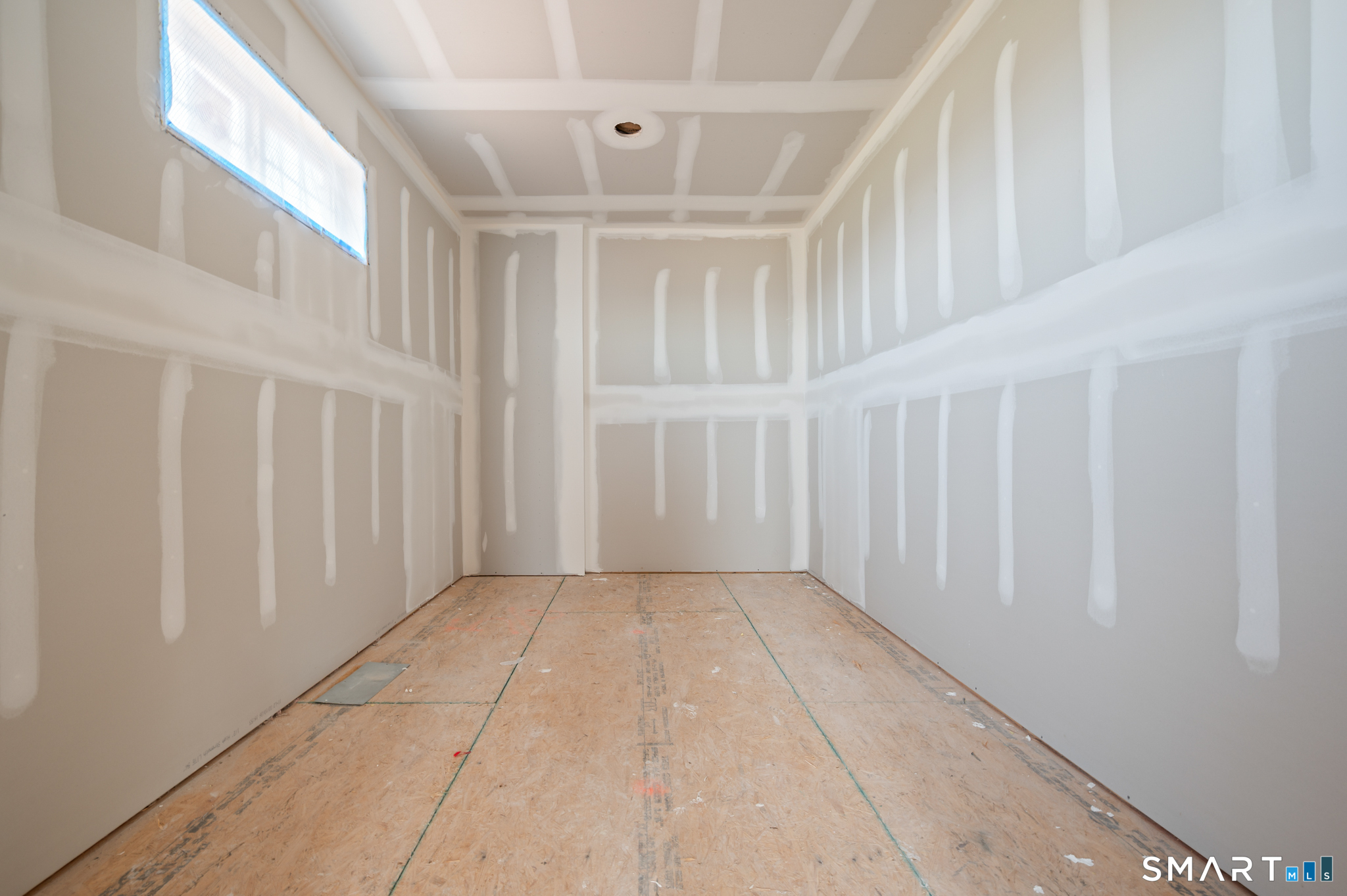 290 Gardner Street Manchester CT 06040