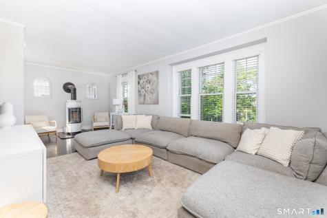 148 Hillside Avenue Naugatuck CT 06770