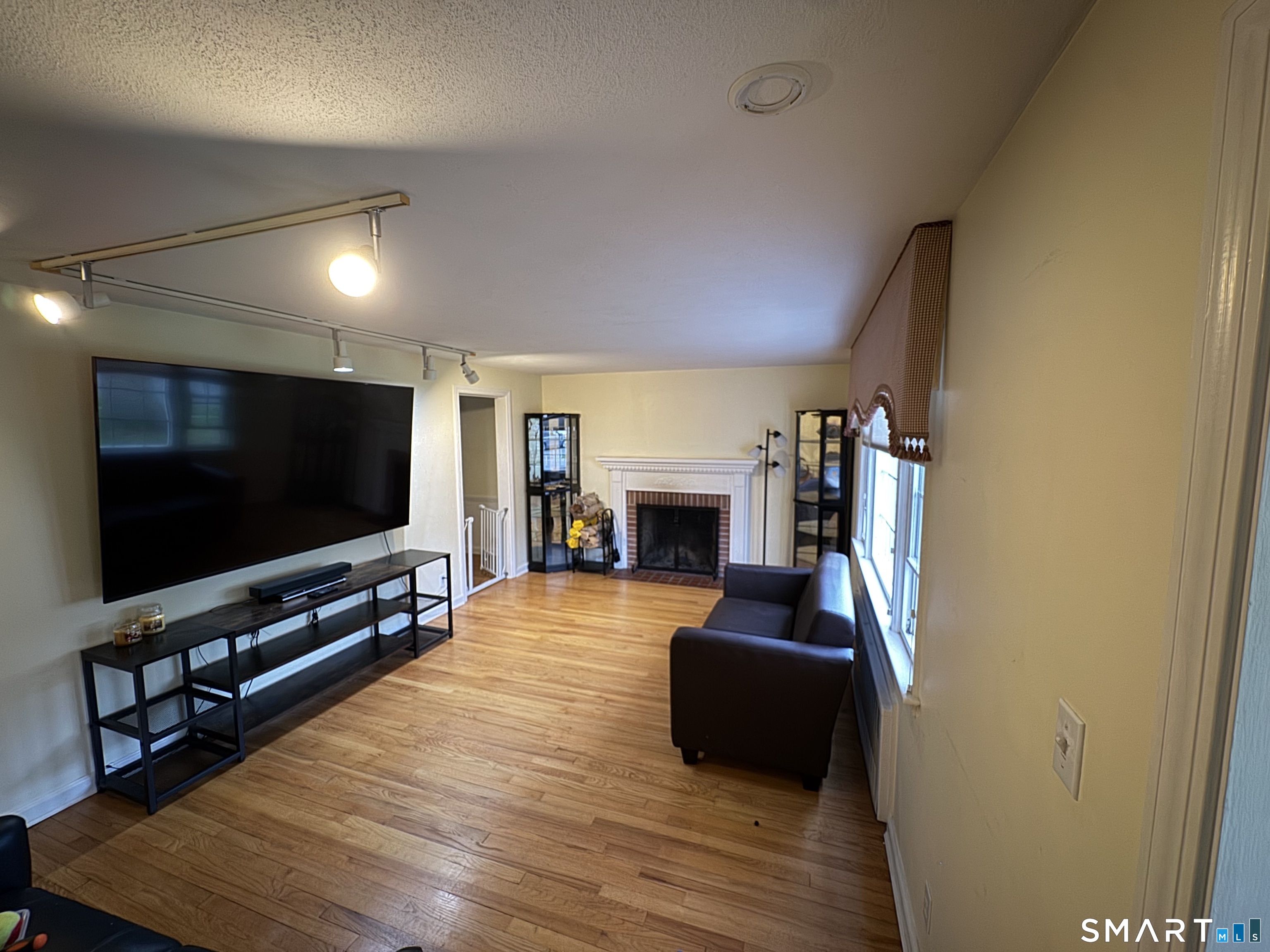 18 Lawler Road West Hartford CT 06117