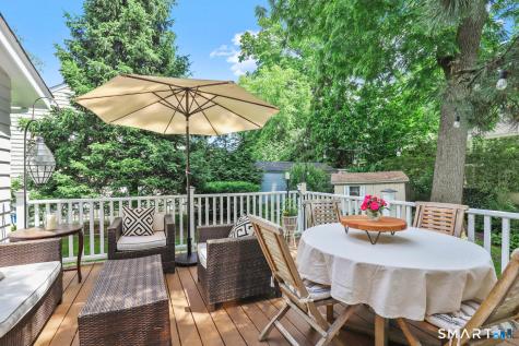 8 Willow Lane Greenwich CT 06870