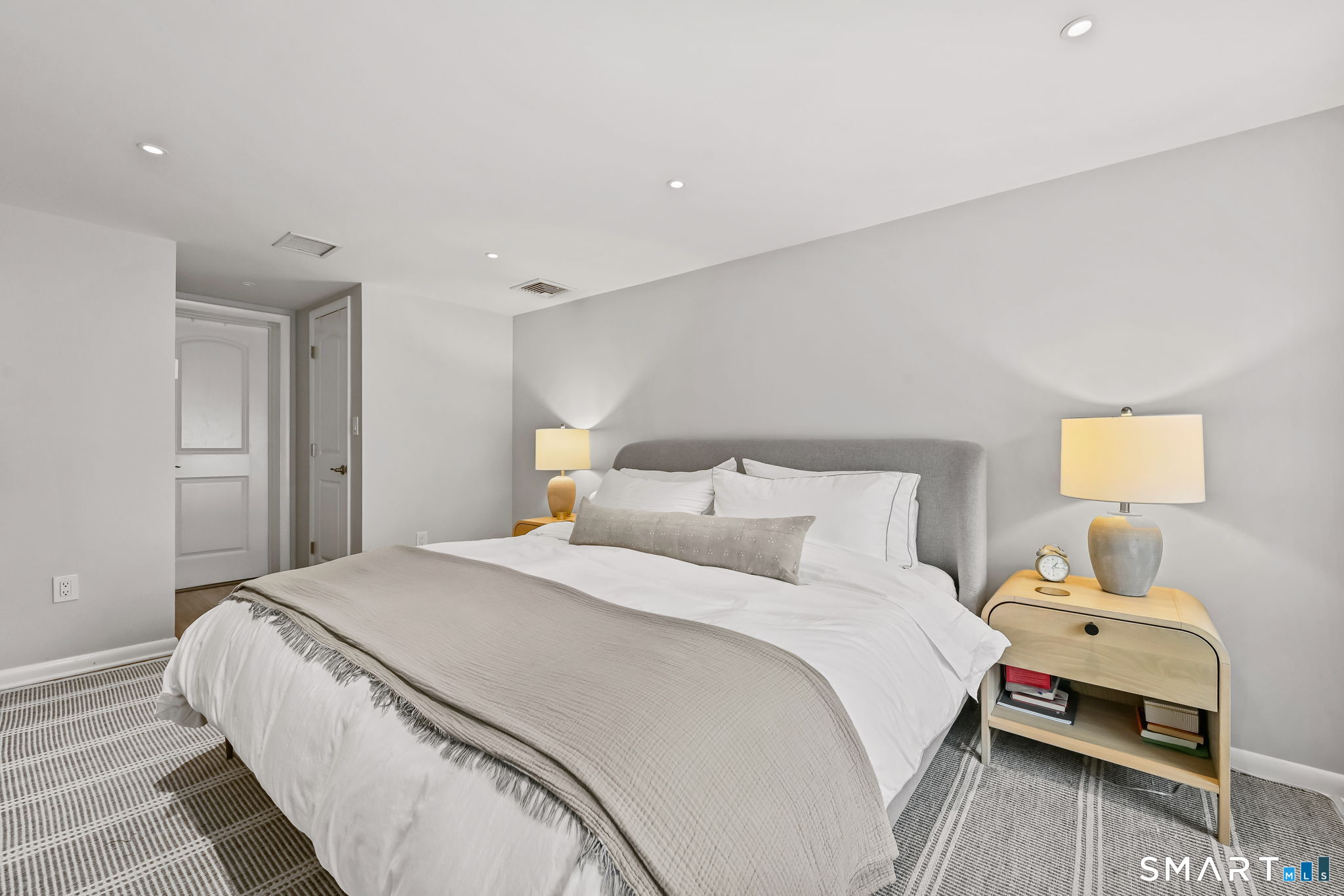 8 Willow Lane Greenwich CT 06870