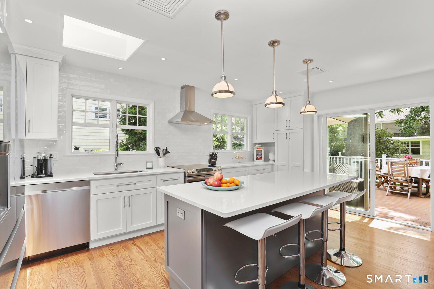 8 Willow Lane Greenwich CT 06870