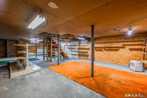 25 Danbury Lane Bristol CT 06010