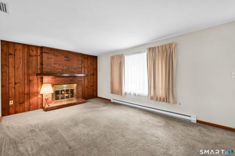 25 Danbury Lane Bristol CT 06010