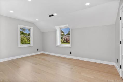 32 Pine Hill Avenue Norwalk CT 06855