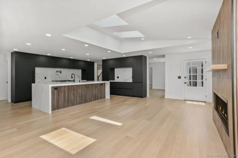 32 Pine Hill Avenue Norwalk CT 06855