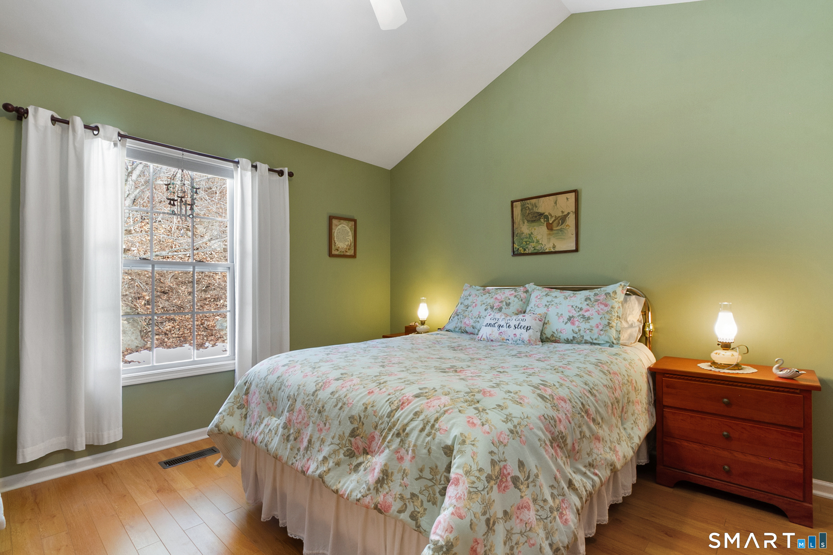 177 Julia Court Newtown CT 06482