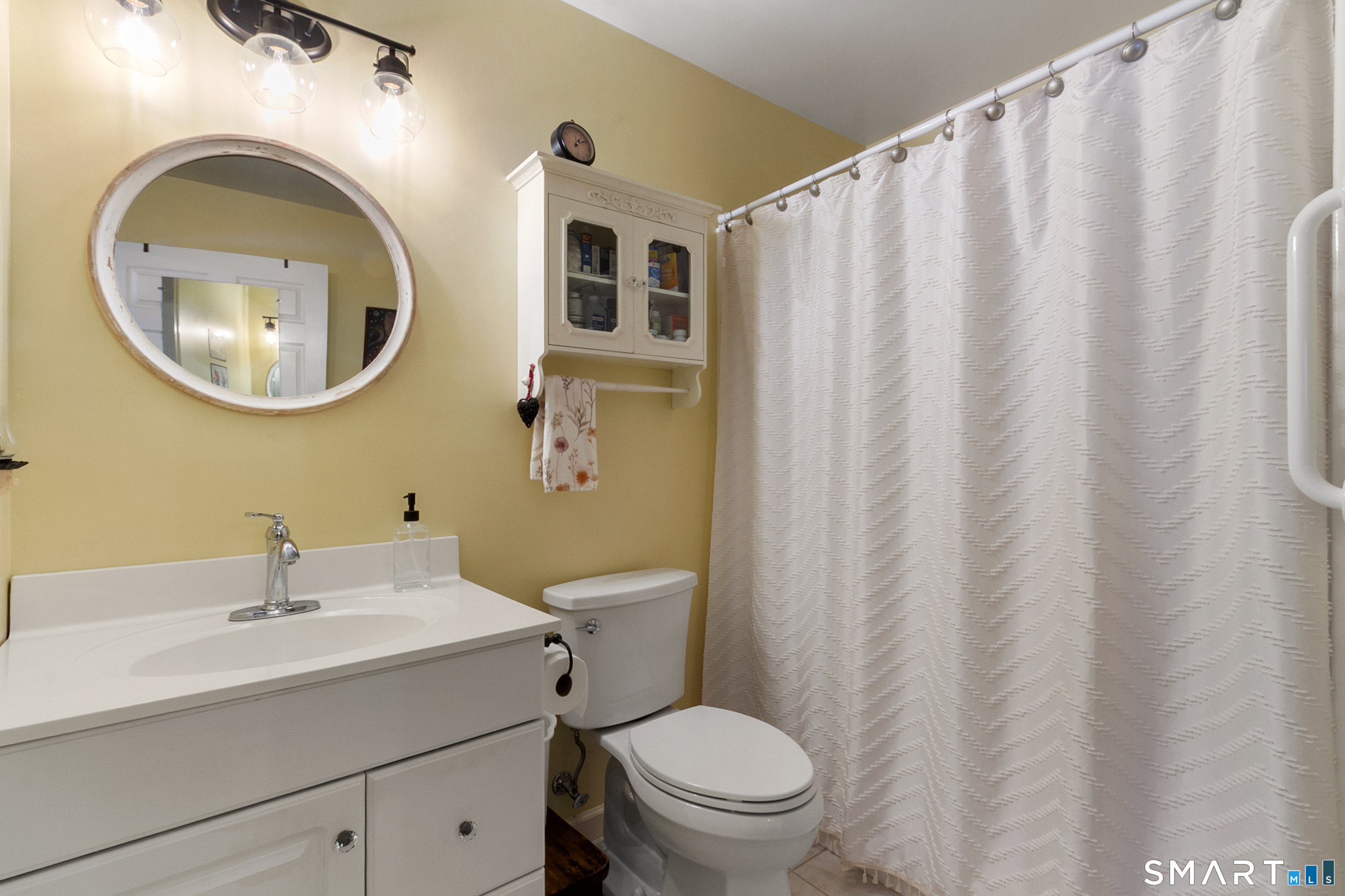 177 Julia Court Newtown CT 06482
