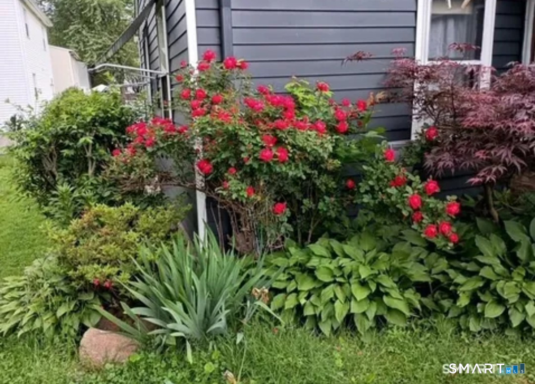 12 Columbus Avenue Enfield CT 06082