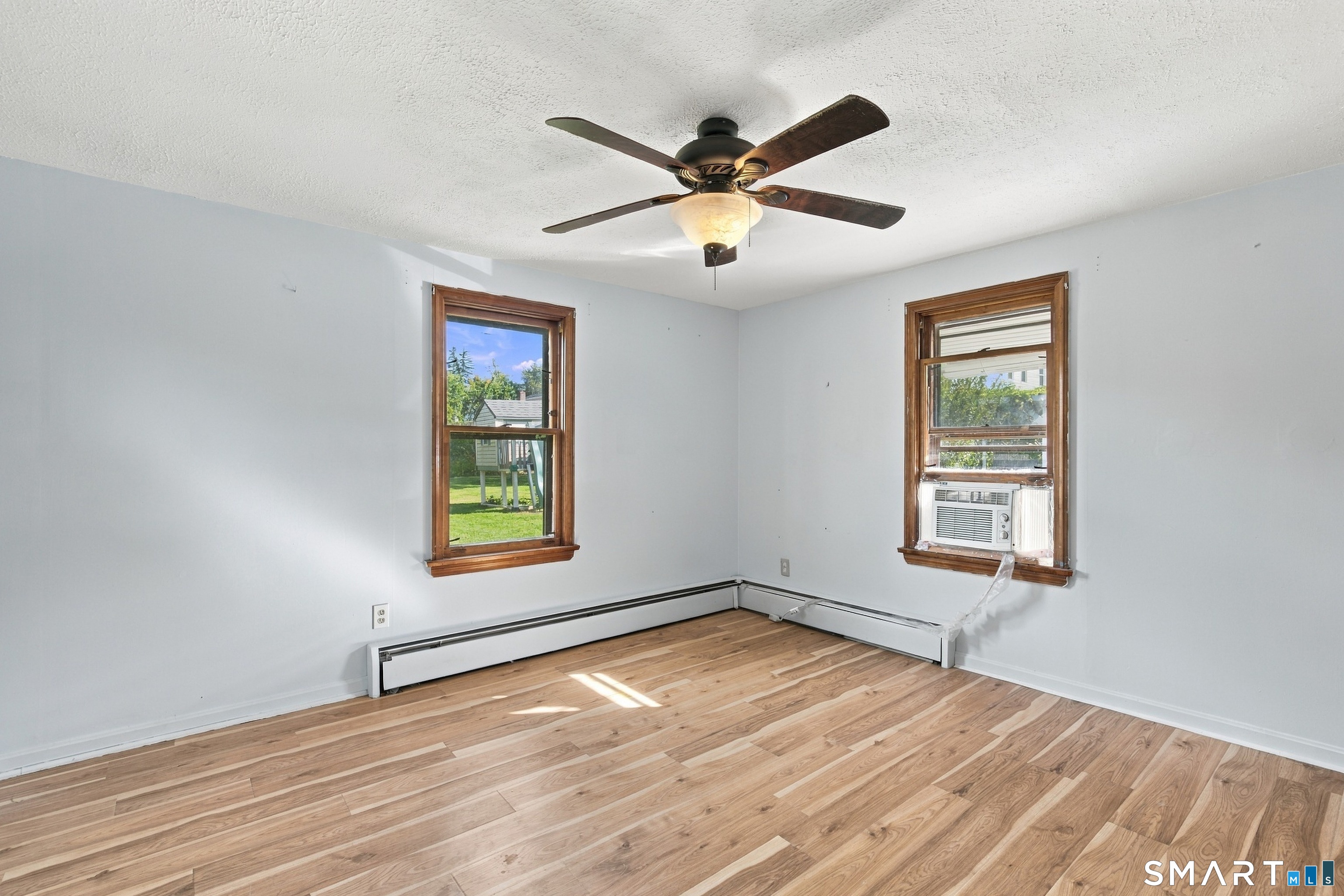 12 Columbus Avenue Enfield CT 06082