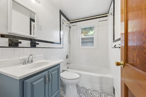 21 Stonington Road Norwich CT 06360