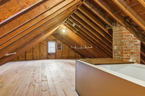 21 Stonington Road Norwich CT 06360