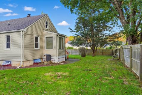 21 Stonington Road Norwich CT 06360