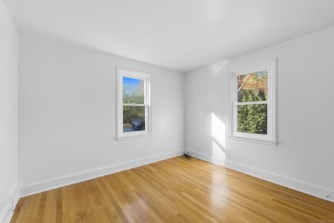 21 Stonington Road Norwich CT 06360