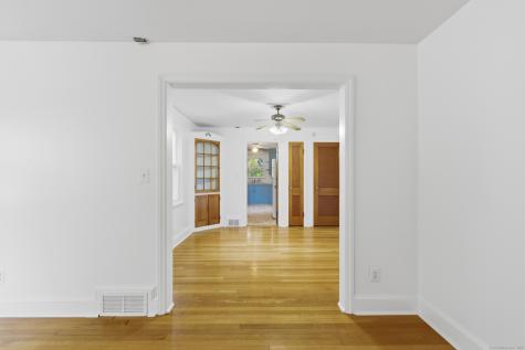 21 Stonington Road Norwich CT 06360