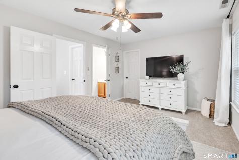 254 Acorn Lane Milford CT 06461