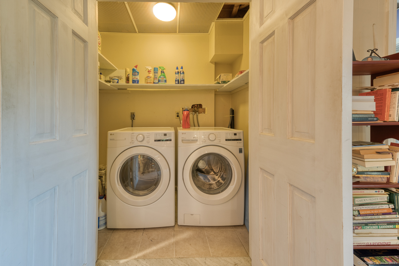 20 Lower Lake Road Danbury CT 06811