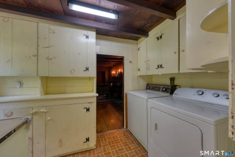 1797 Middletown Avenue North Branford CT 06472
