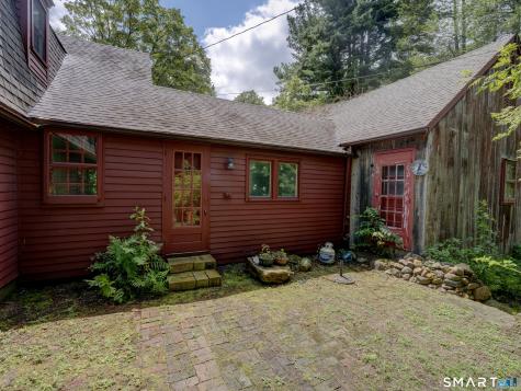 1797 Middletown Avenue North Branford CT 06472