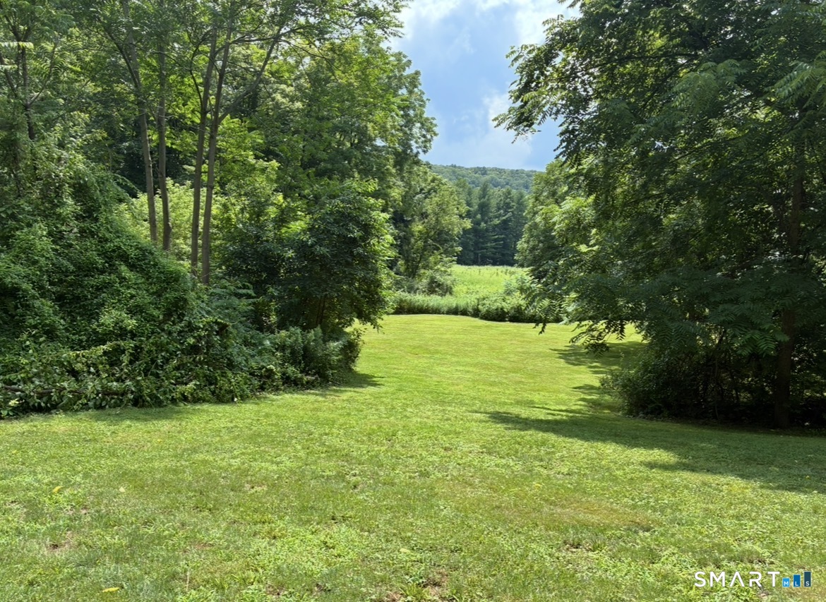 1797 Middletown Avenue North Branford CT 06472