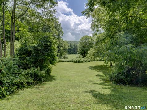 1797 Middletown Avenue North Branford CT 06472