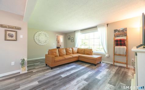 6 Diamond Road Clinton CT 06413