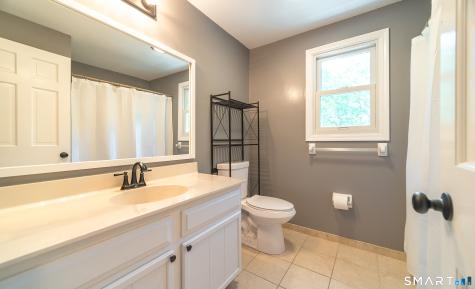 6 Diamond Road Clinton CT 06413
