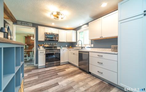 6 Diamond Road Clinton CT 06413