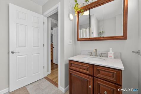 14 Warren Street New London CT 06320