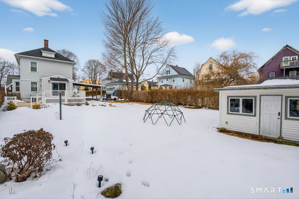 14 Warren Street New London CT 06320
