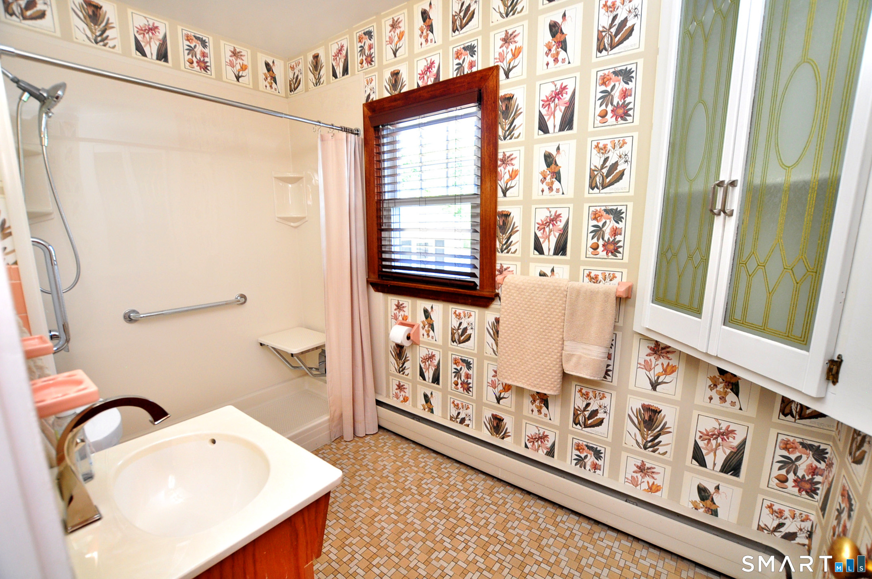 304 Rood Avenue Windsor CT 06095
