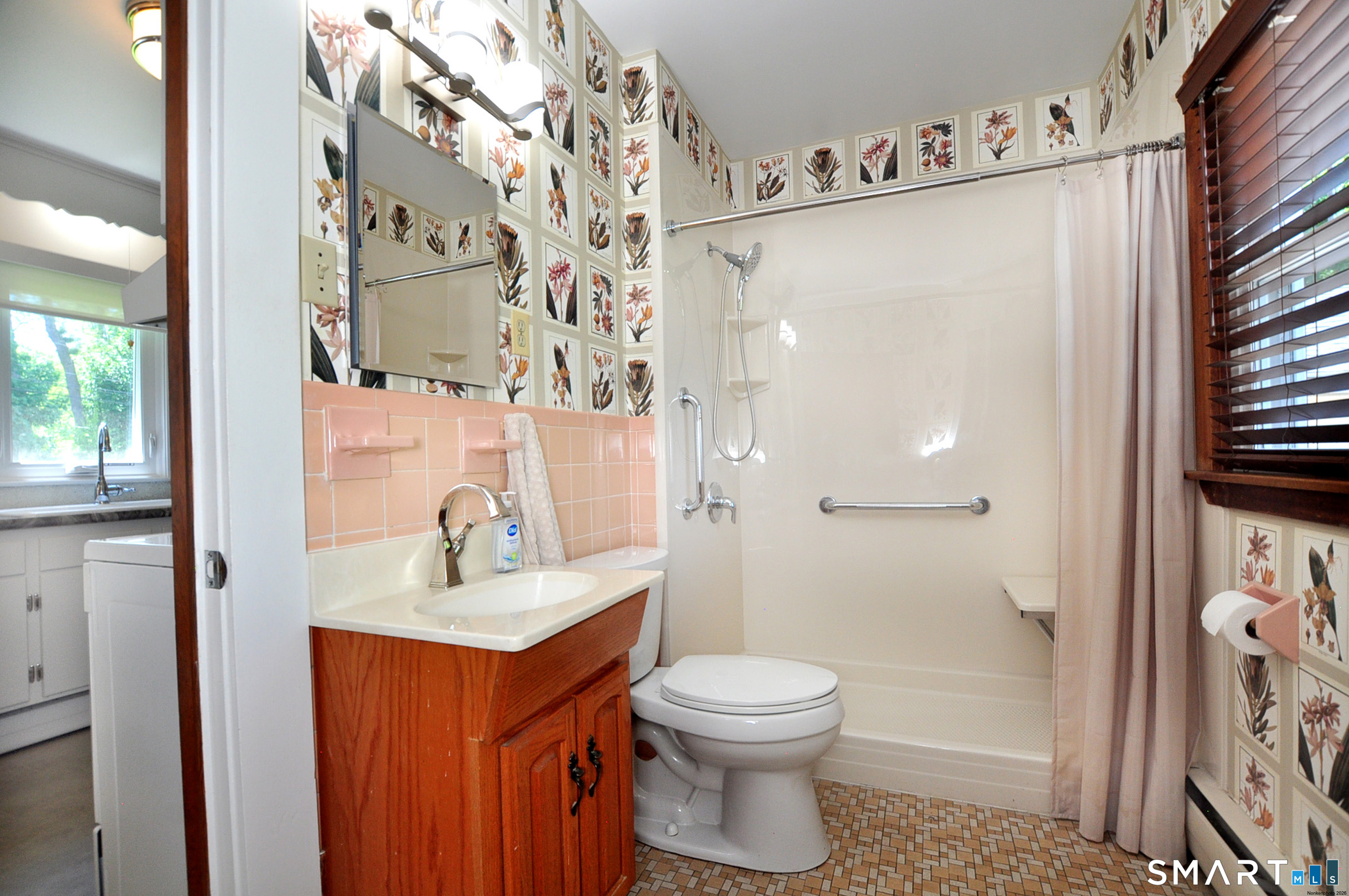 304 Rood Avenue Windsor CT 06095