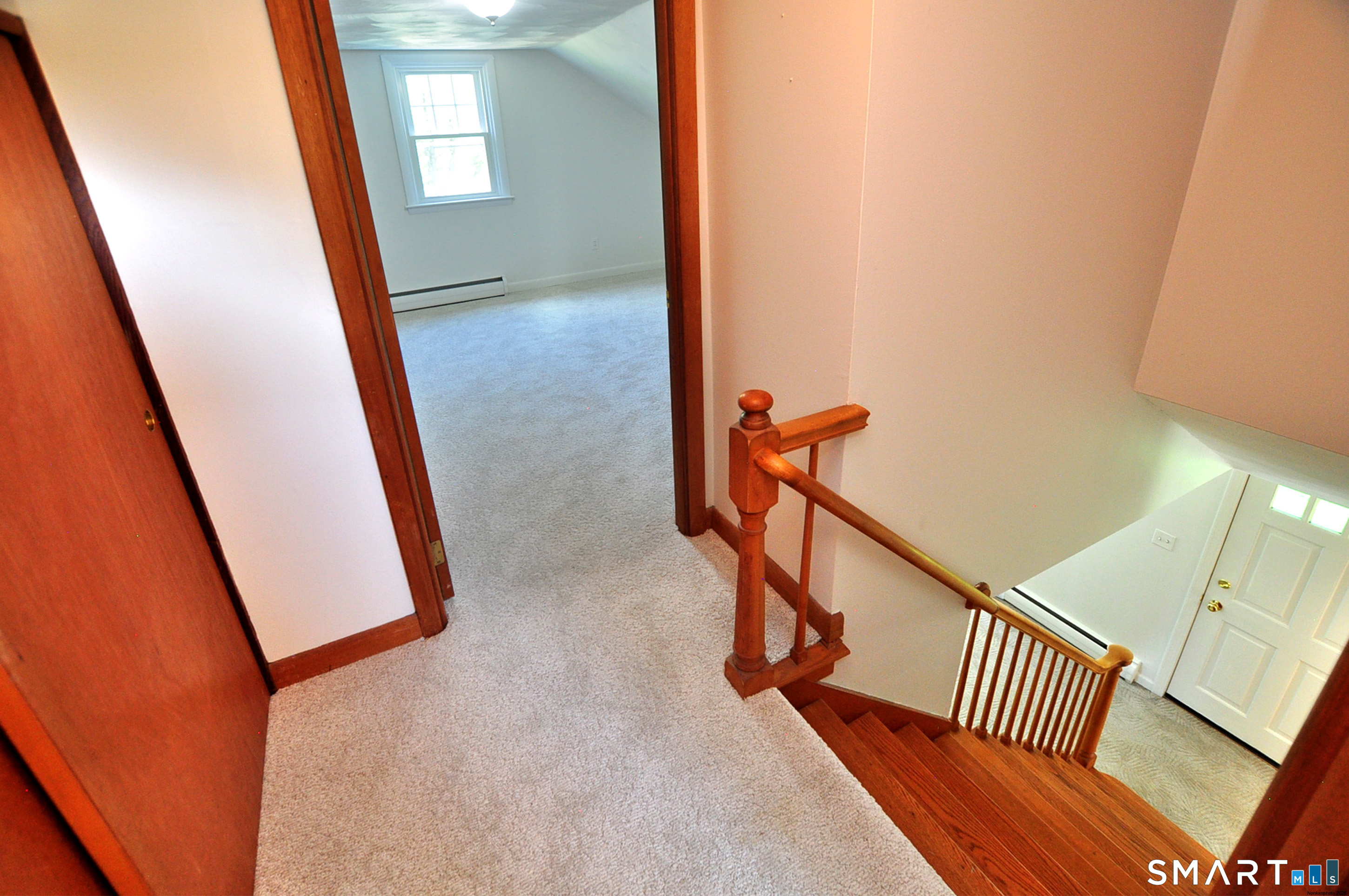 304 Rood Avenue Windsor CT 06095
