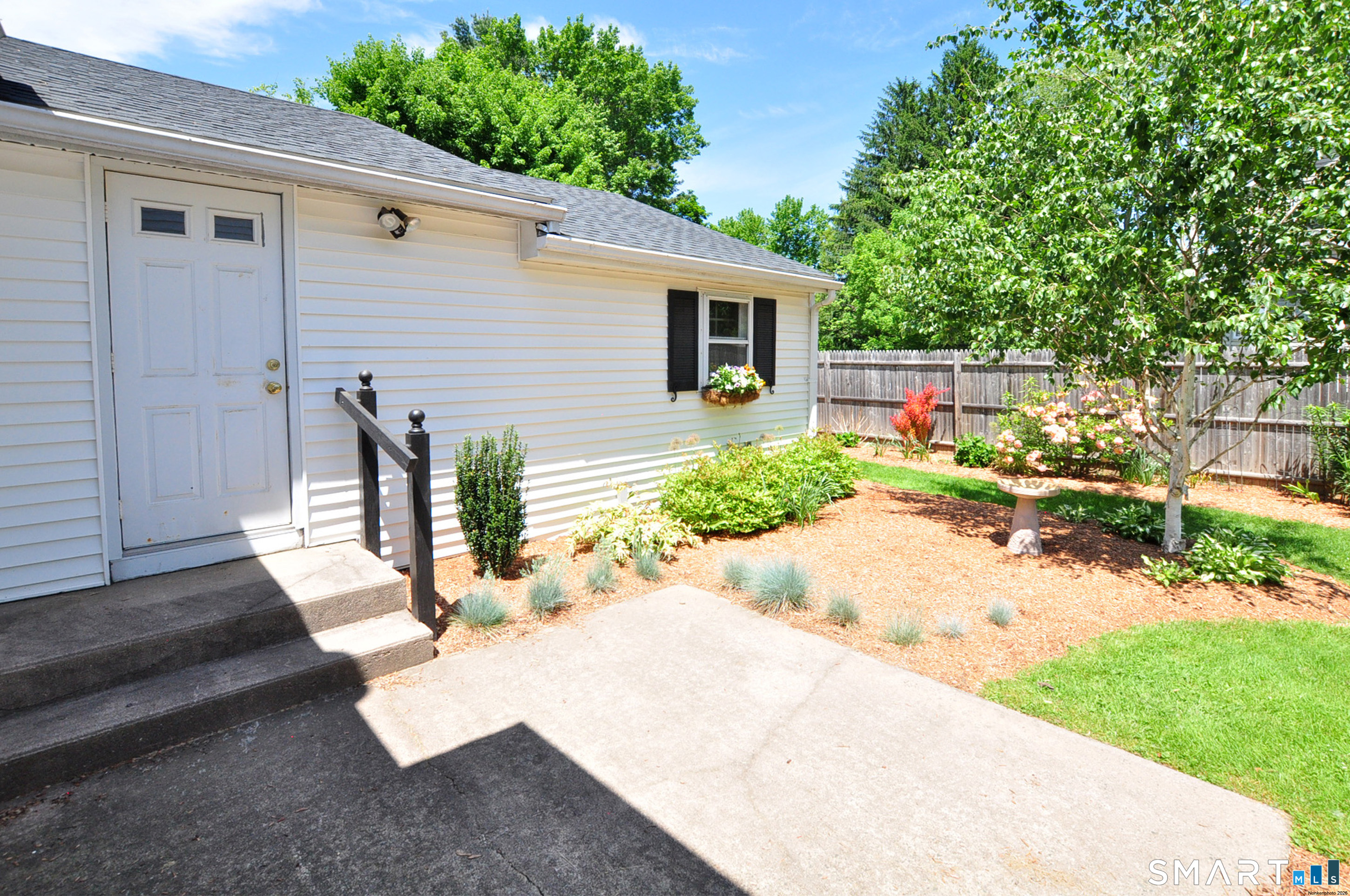 304 Rood Avenue Windsor CT 06095