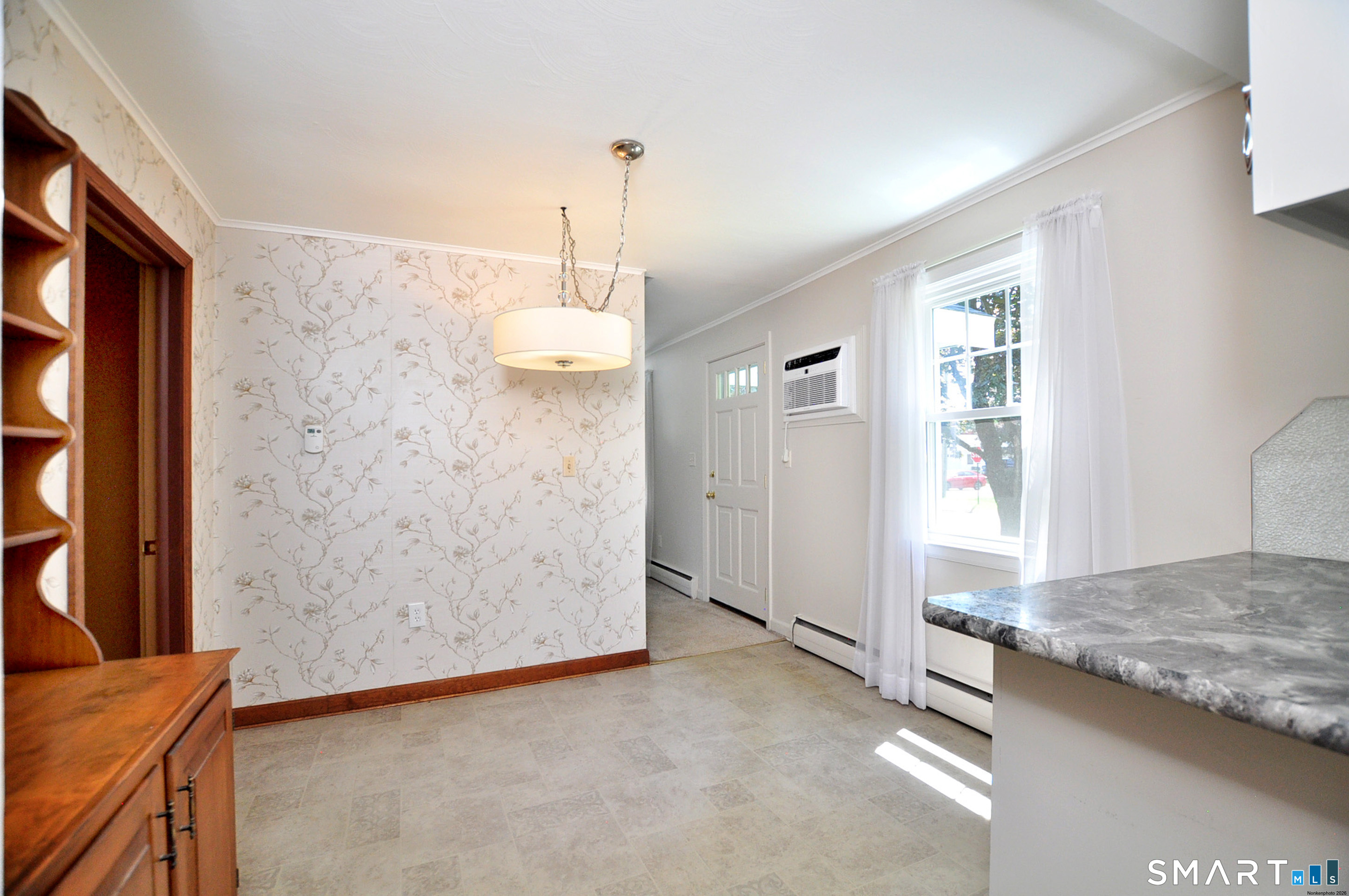 304 Rood Avenue Windsor CT 06095