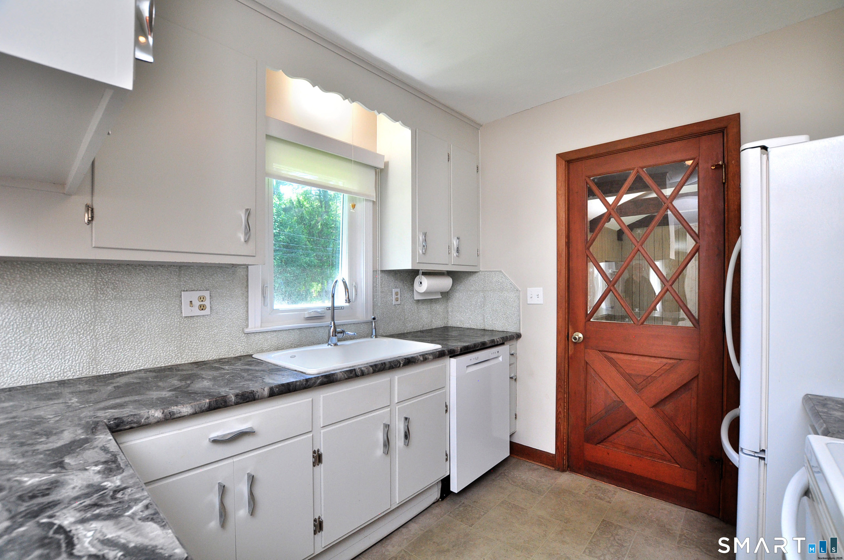 304 Rood Avenue Windsor CT 06095