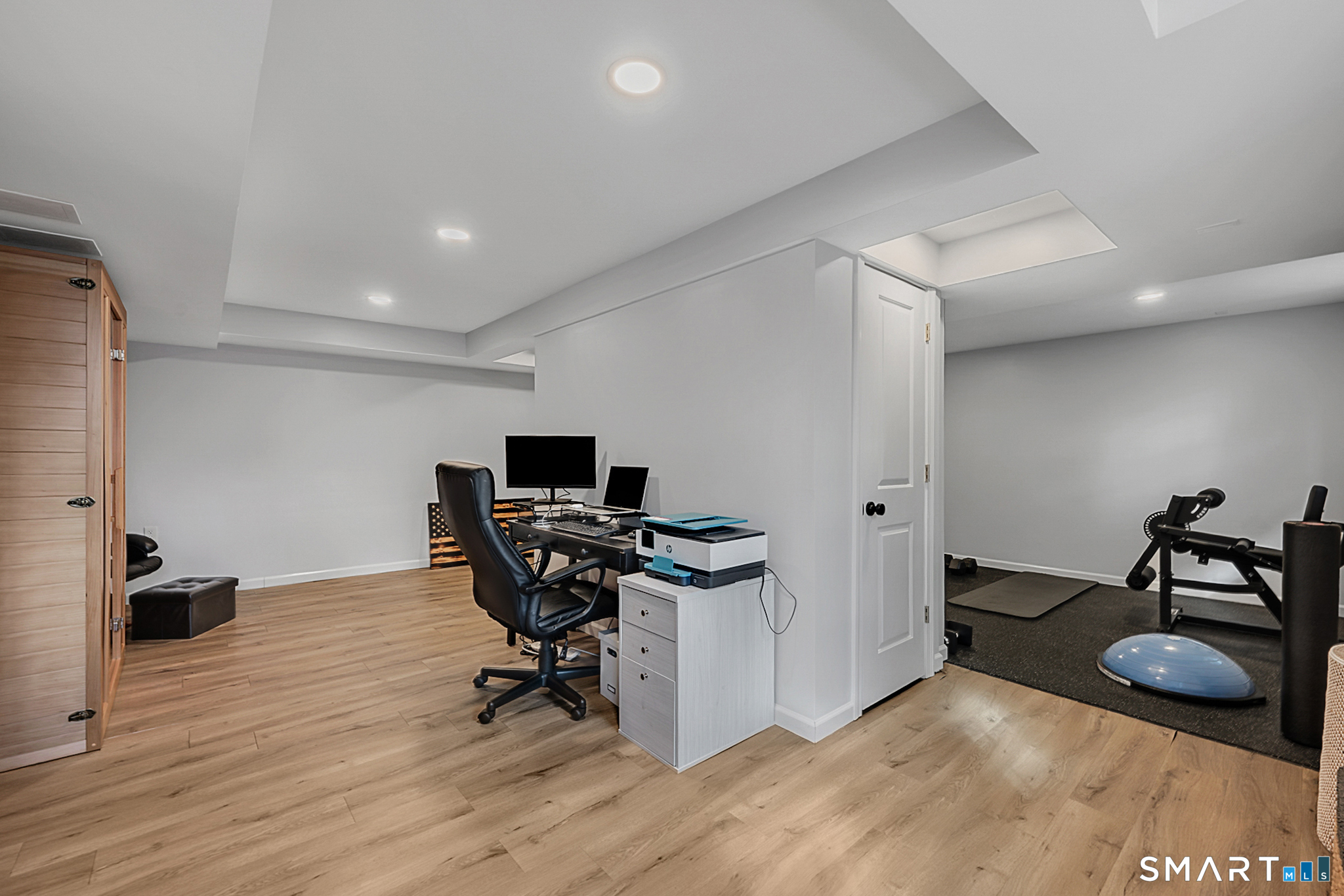 18 Foxridge Road West Hartford CT 06107