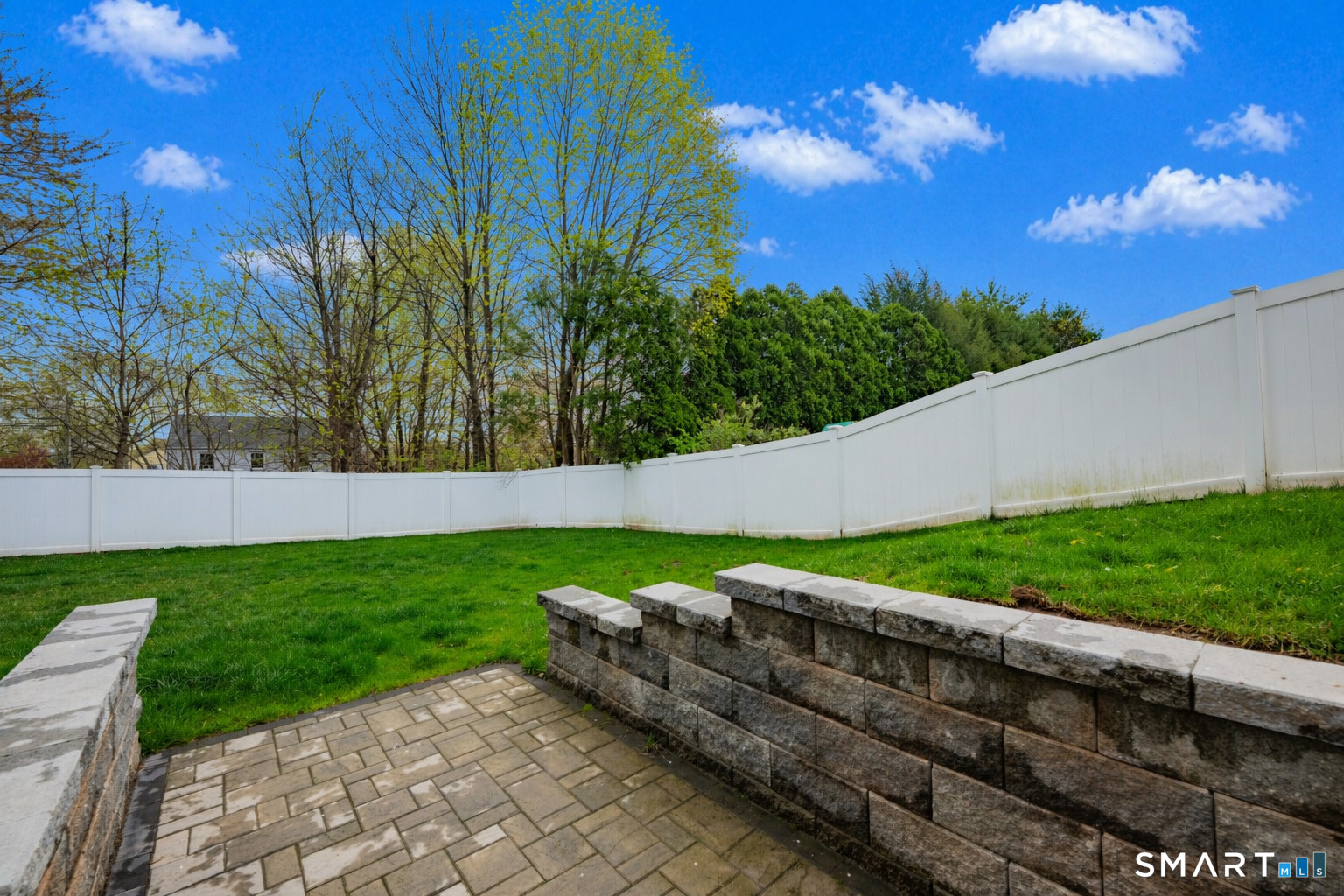18 Foxridge Road West Hartford CT 06107