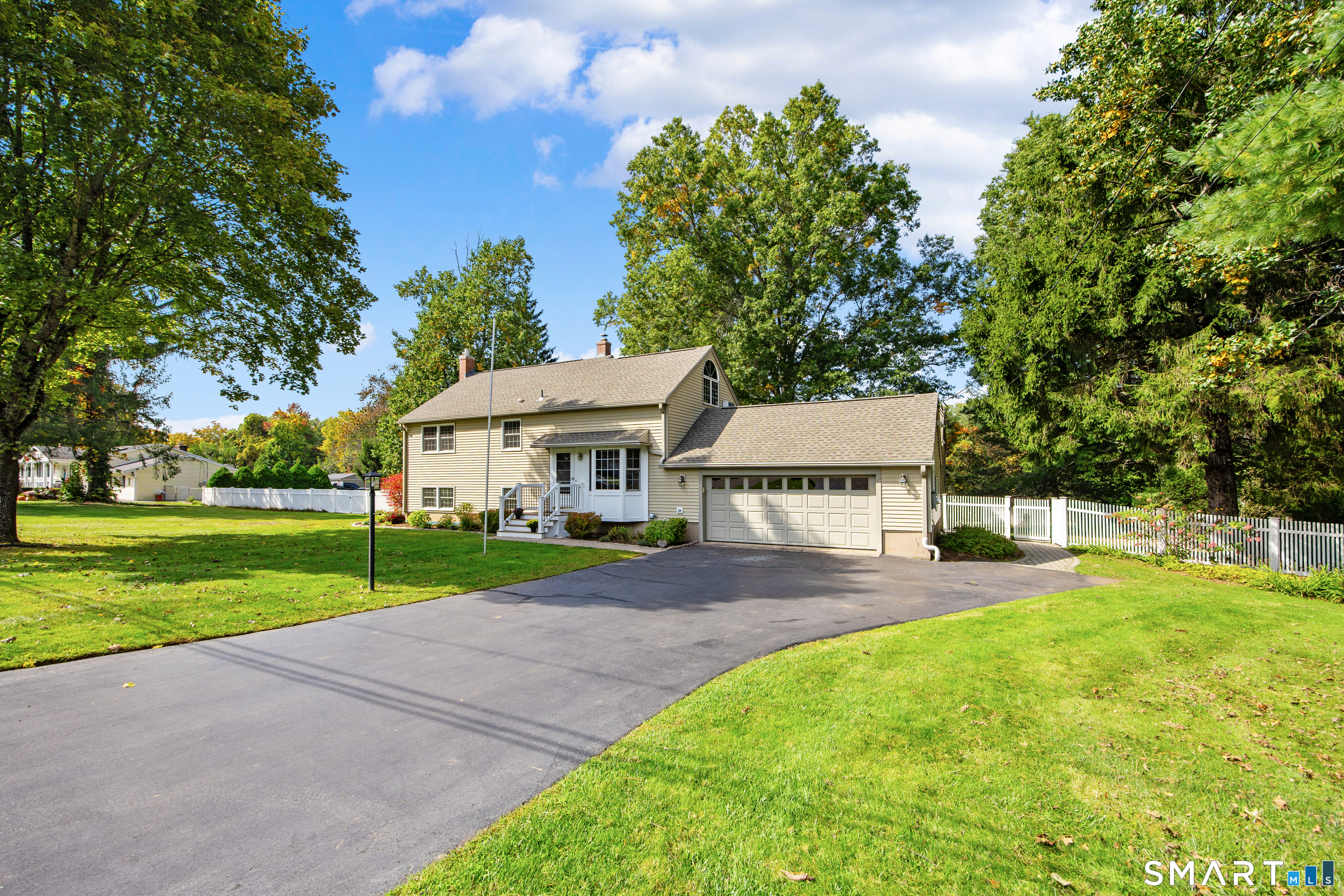 1545 Rhey Avenue Wallingford CT 06492