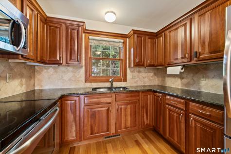 1545 Rhey Avenue Wallingford CT 06492