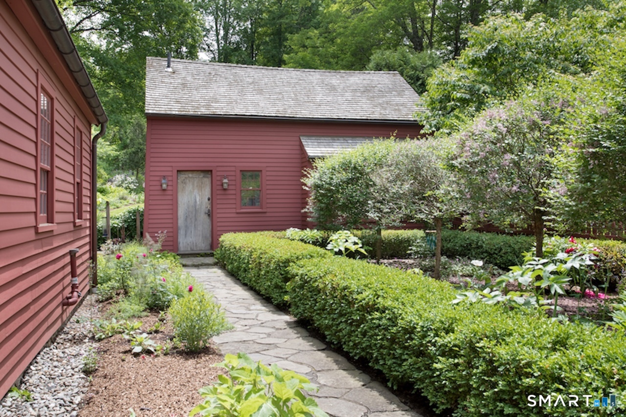 3 Studio Hill Road Kent CT 06757