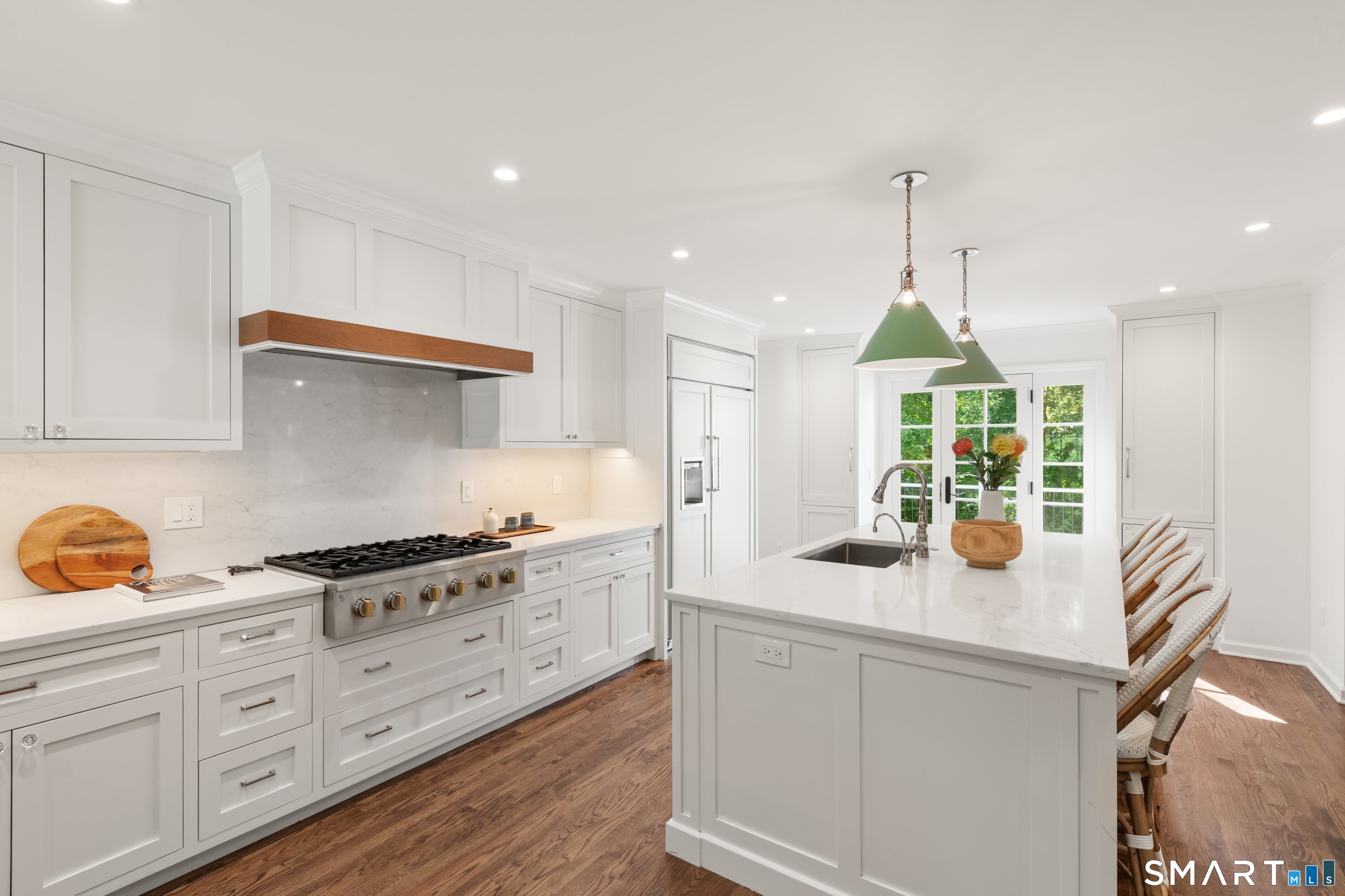 1680 Cross Highway Fairfield CT 06824