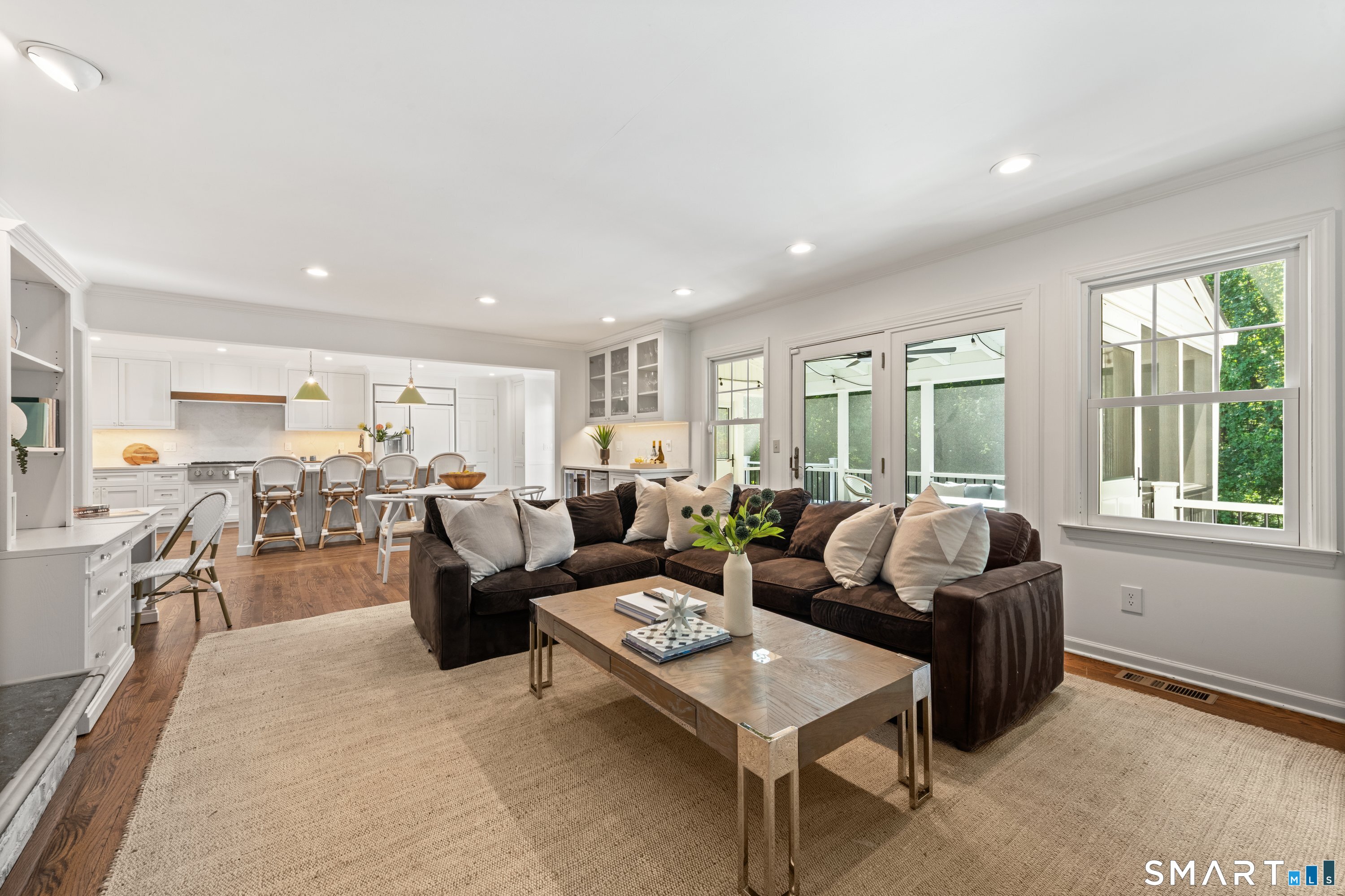 1680 Cross Highway Fairfield CT 06824
