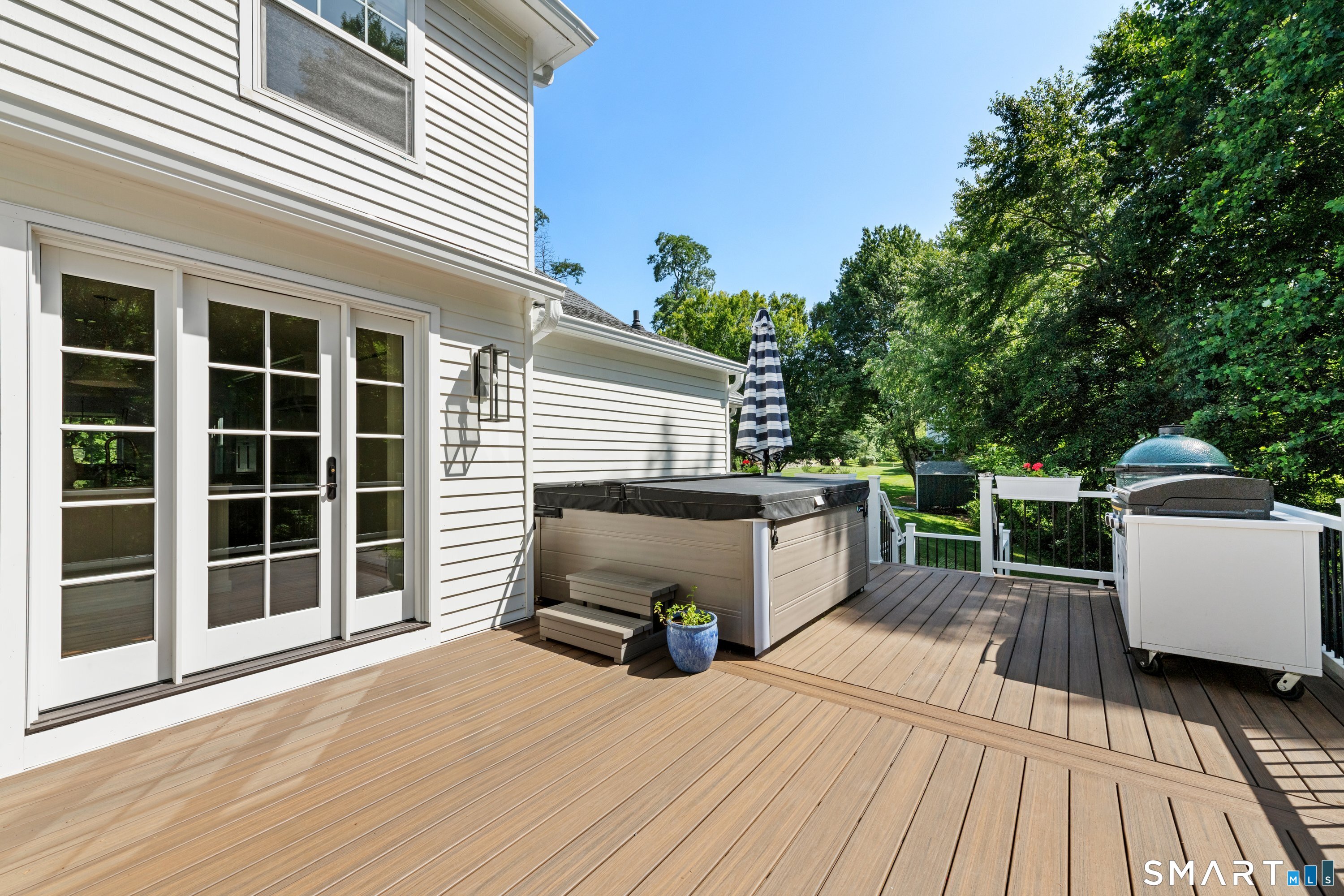 1680 Cross Highway Fairfield CT 06824