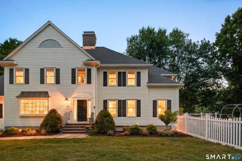 1680 Cross Highway Fairfield CT 06824