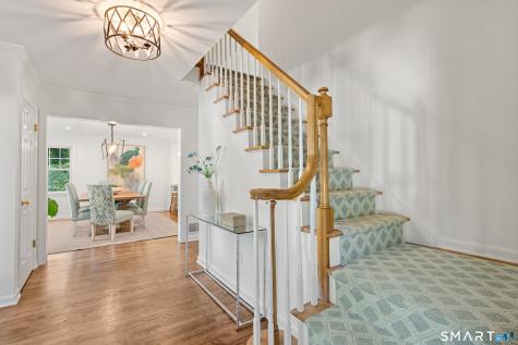 1680 Cross Highway Fairfield CT 06824