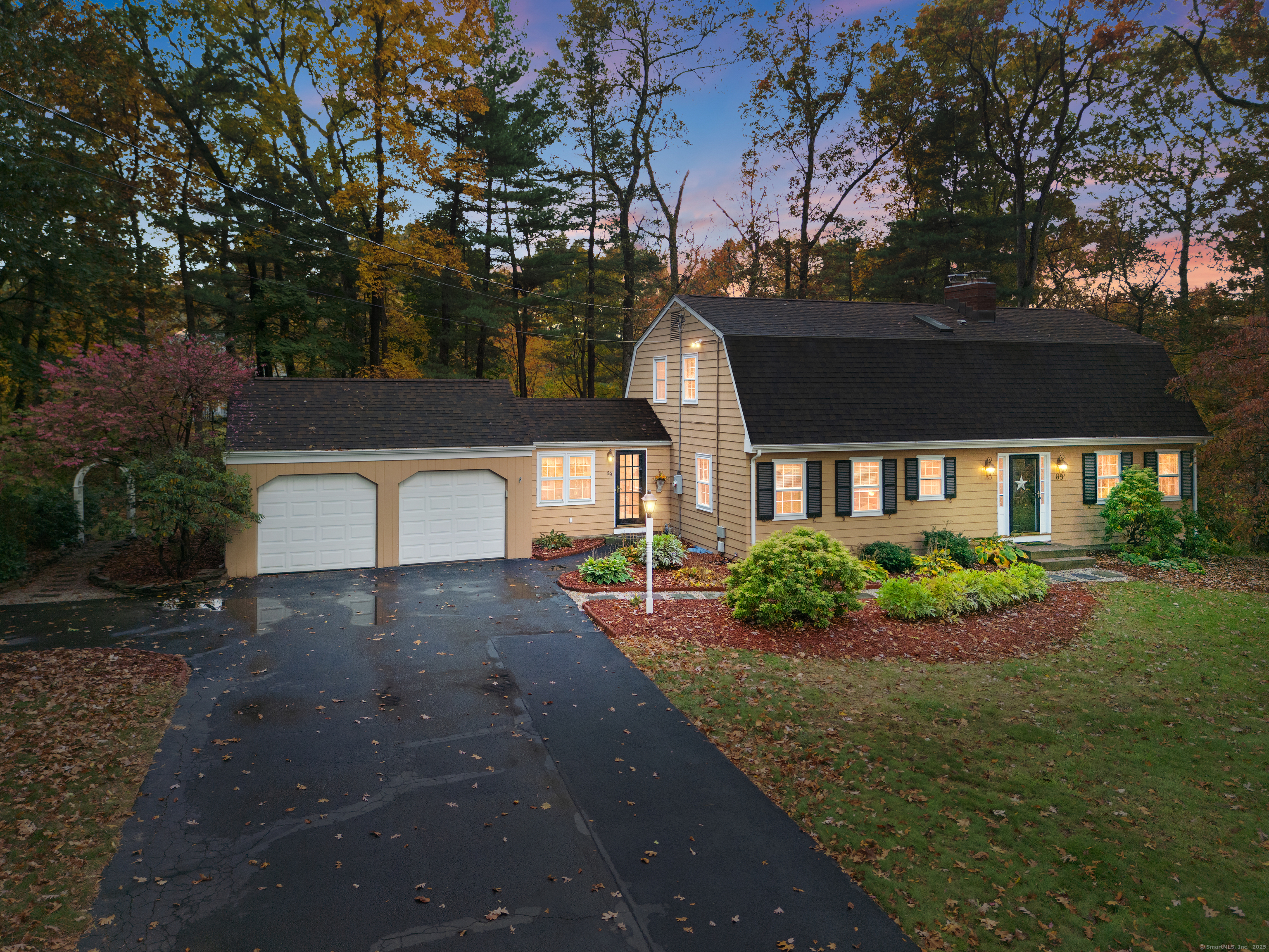 89 Goodrich Road Glastonbury CT 06033