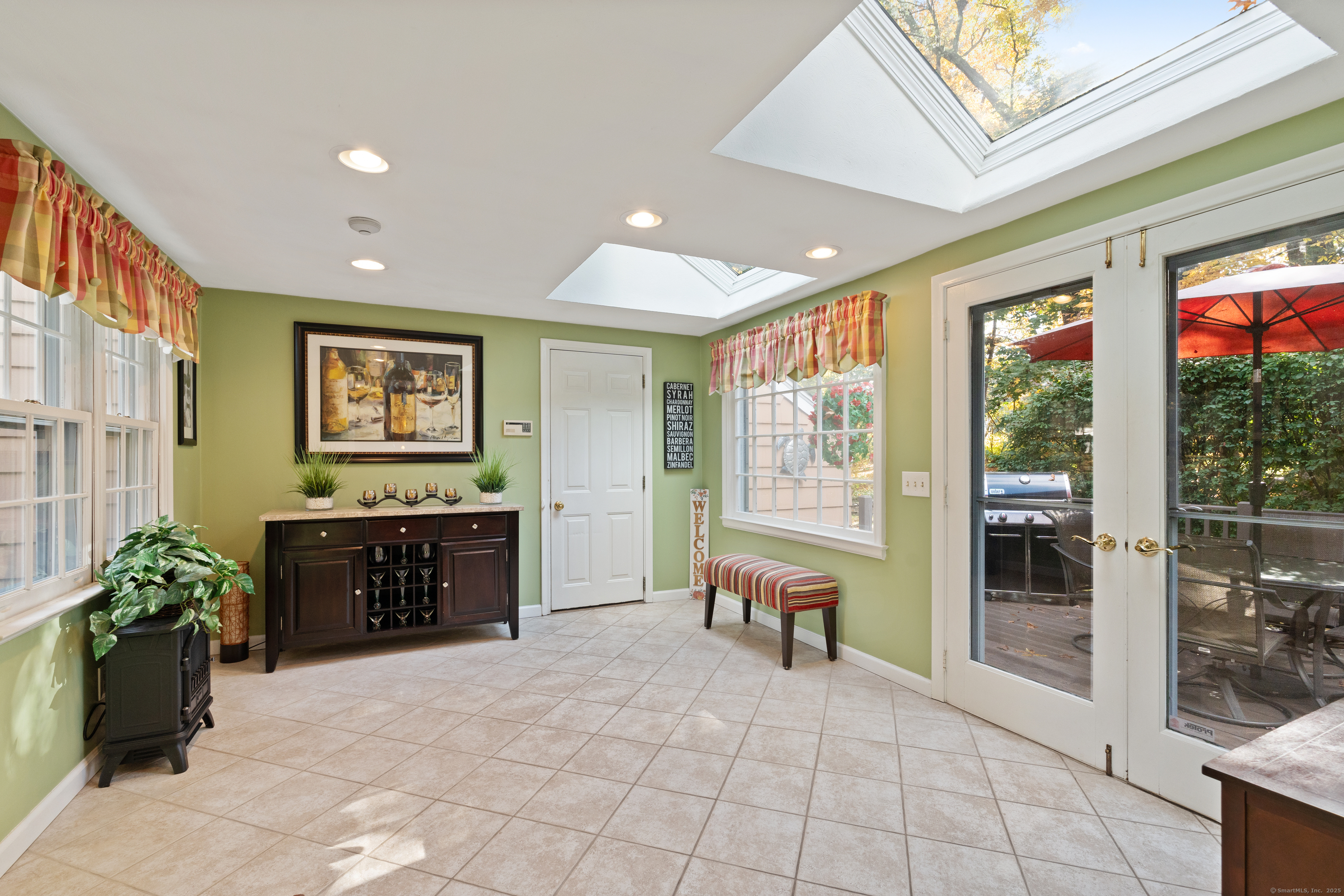 89 Goodrich Road Glastonbury CT 06033