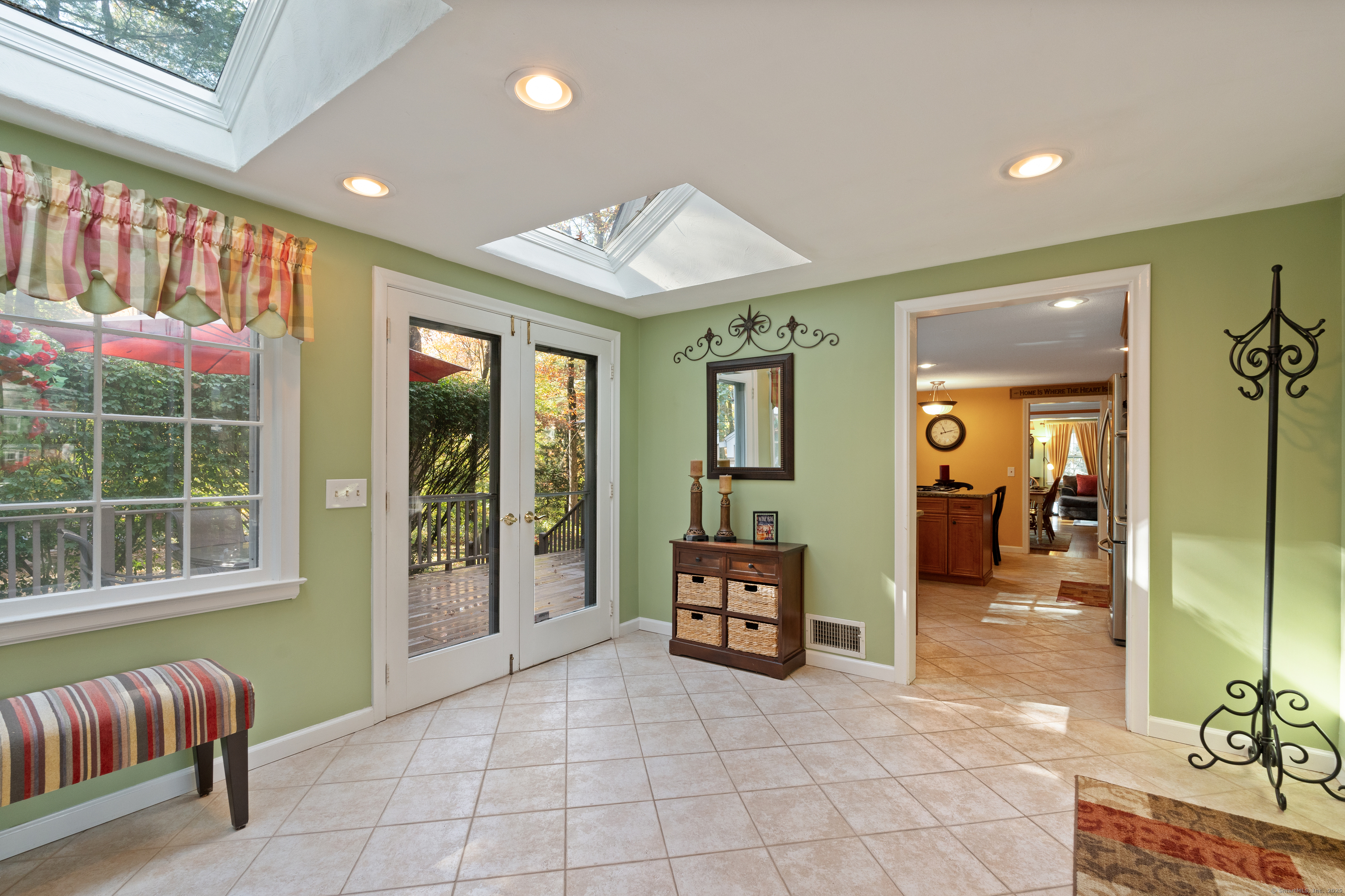 89 Goodrich Road Glastonbury CT 06033