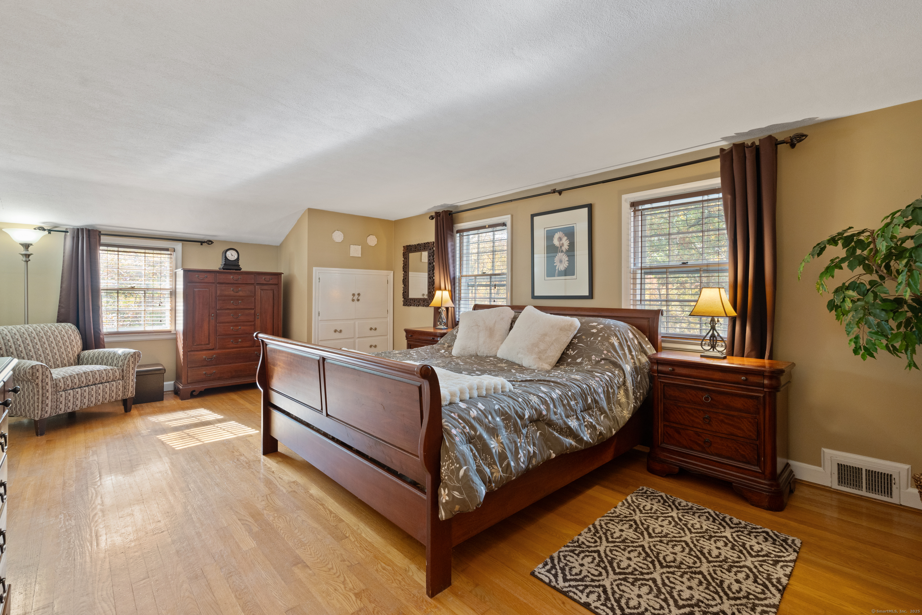 89 Goodrich Road Glastonbury CT 06033